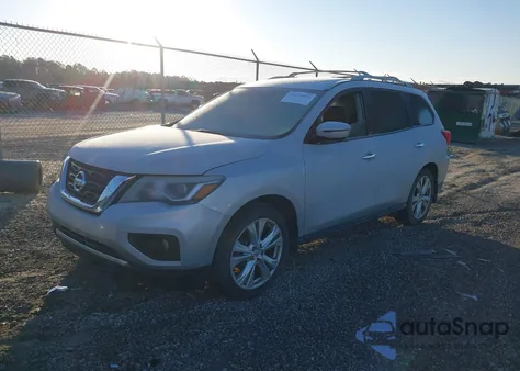 2018 Nissan Pathfinder Sl из США, поврежденный, VIN 5N1DR2MNXJC621511